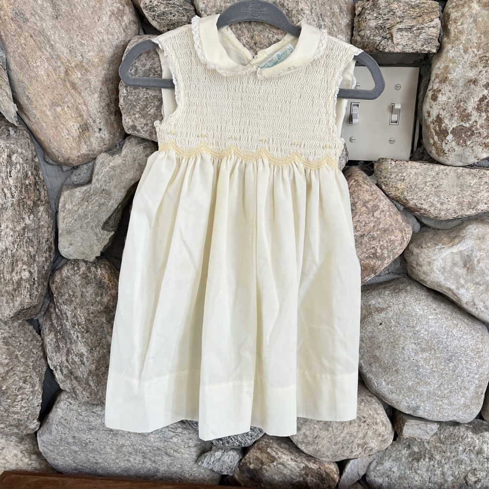 Feltman Brothers Baby Girl Smocked Dress Size 6m, Yellow, Spring/easter